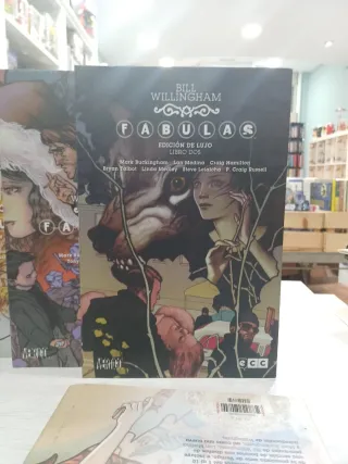 FABULAS EDICION DE LUJO 4 TOMOS VERTIGO ECC