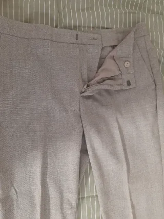 Pantalón Zara gris vestir
