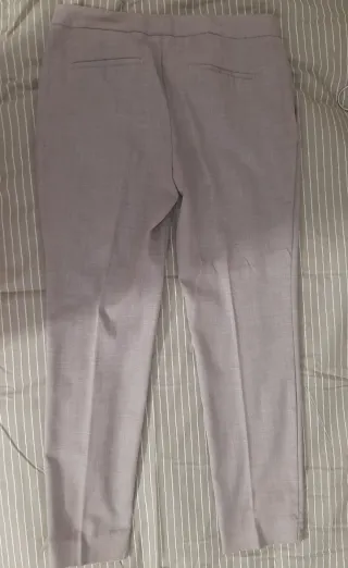 Pantalón Zara gris vestir