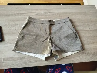 Armani Shorts Dorados/Plateados