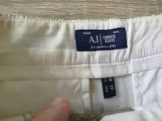 Armani Shorts Dorados/Plateados