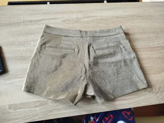 Armani Shorts Dorados/Plateados