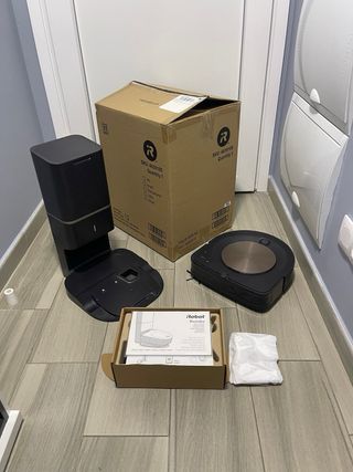 Robot Roomba S9 con base auto-vaciado
