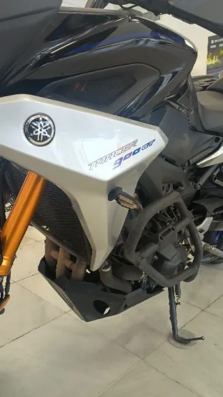 Yamaha Tracer 9 GT Negra/Plata
