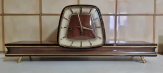 Reloj Vintage Años 50 Madera y Latón