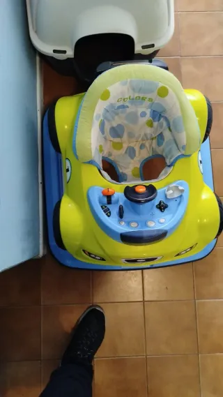 Cochecito andador infantil