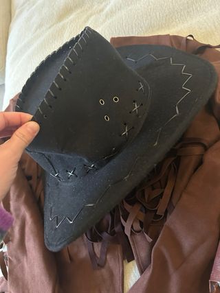 Disfraz Cowboy: Chaqueta, Gorro y Pistolas