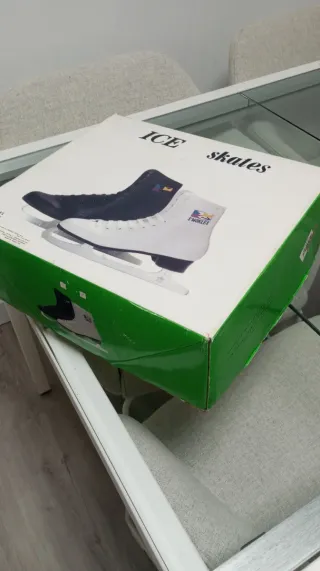 Patines blancos SMOKLES talla 38