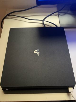 PS4 Slim 1GB+ 13 juegos