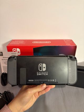 Nintendo Switch con caja original