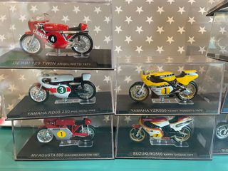 Colección 42 Motos Escala 1/24