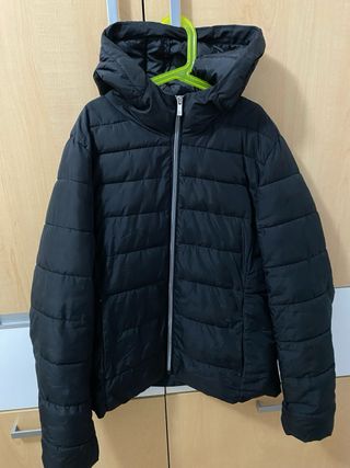 Lote Ropa:Chaleco,Chaquetón , Sudaderas,camisetas.