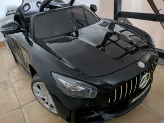 Coche eléctrico infantil negro