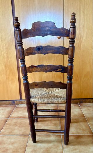 Lote 8 Sillas Castellanas Madera
