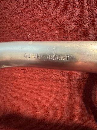 Manillar y potencia Super Akront