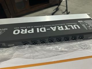 Behringer DI800 Ultra-DI Pro Caja DI 8