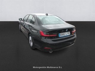 BMW SERIES 3 320i Auto.
