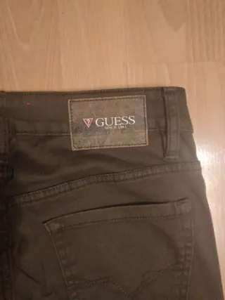 Pantalón Guess chico Talla 36 marrón