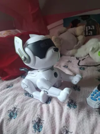 Perro Robot con Mando