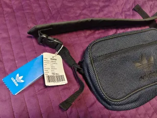 Riñonera Adidas Negra Nueva Con Etiquetas