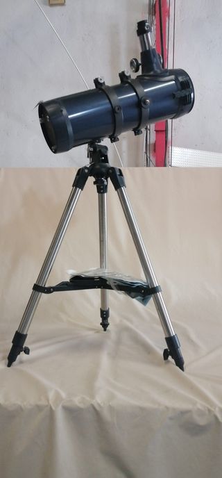 Telescopio con trípode