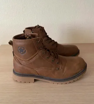 Botas de Piel Marrones Jeep