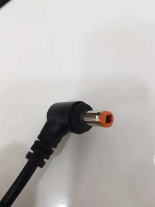 Cargador DELTA ADP-135DB BB