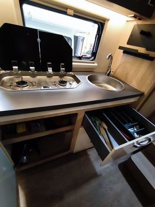 Autocaravana Giottiline 6 plazas Negociable