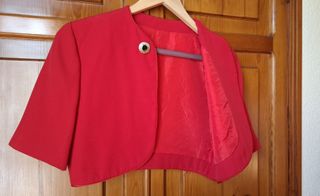 Bolero/chaquetilla corta roja