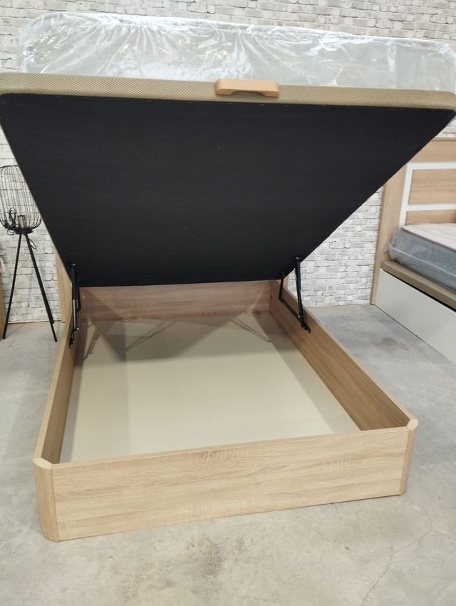 Canapé, colchón, Cabecero y 2 mesitas BLACK FRIDA