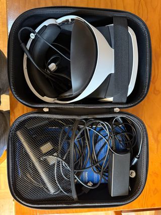 PS VR con 3 juegos y caja transportadora