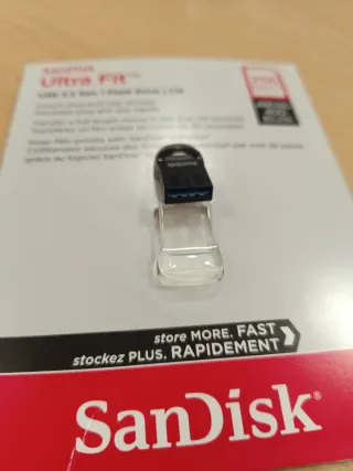 Pendrive SanDisk Ultra Fit 256GB USB 3.2 400 mb/s