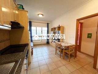 Piso en venta en Vecindario-Paredilla-Sardina en Santa Lucía de Tirajana