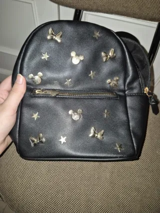 Mochila Disney Minnie Mouse Negra y Dorada