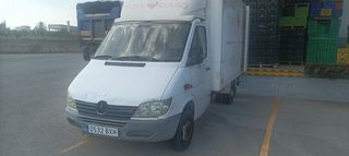 Mercedes-Benz Sprinter 2000
