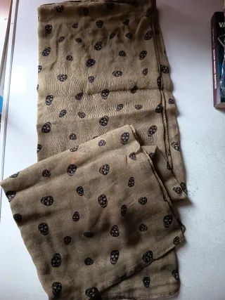 Fular Flamenco Calaveras verdes oliva y Negro