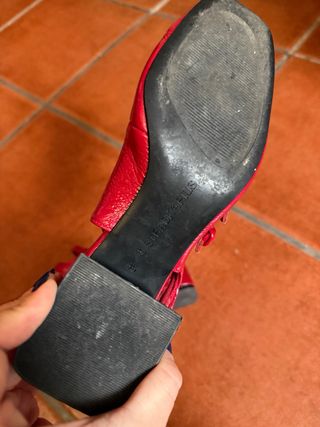 Bailarina tacón rojo