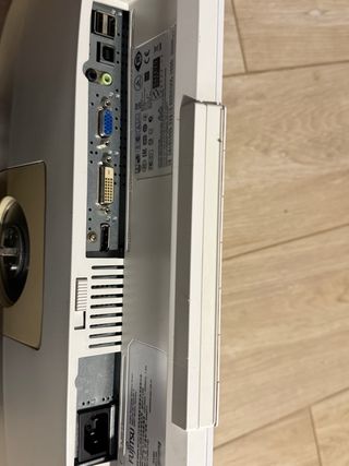 Monitor Fujitsu B23T-7 LED