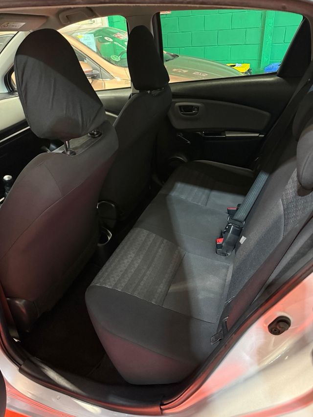 Toyota Yaris 2016