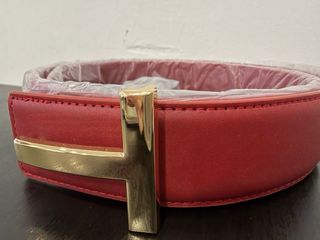 Cinturón de cuero burdeos hebilla T Talla L