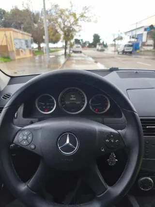Mercedes-Benz Clase C 2010