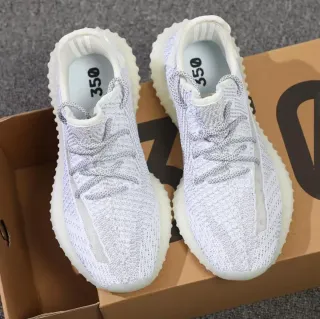 Adidas Yeezy 350 Boost