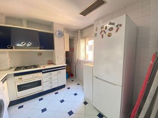 Piso en alquiler en El Juncal - Av. de la Paz en Sevilla