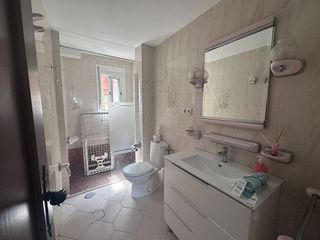 Piso en alquiler en El Juncal - Av. de la Paz en Sevilla