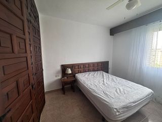 Piso en alquiler en El Juncal - Av. de la Paz en Sevilla