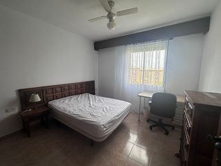 Piso en alquiler en El Juncal - Av. de la Paz en Sevilla