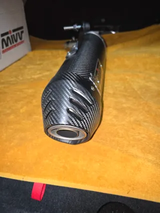 Escape Mivv Oval Carbono Kawasaki Versys 1000