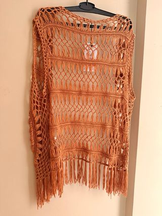 Kimono calado Bershka flecos terracota