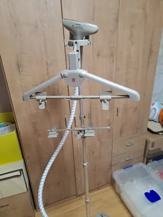 Plancha de vapor de ropa vertical