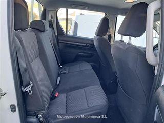 TOYOTA HILUX 2.4 D-4D Cabina Doble GX